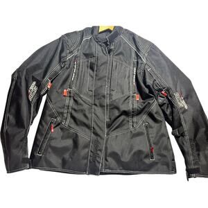 Sedici A16  Motorcycle Protective Gear
Jacket Size: W2XL
Pants Size: WXL